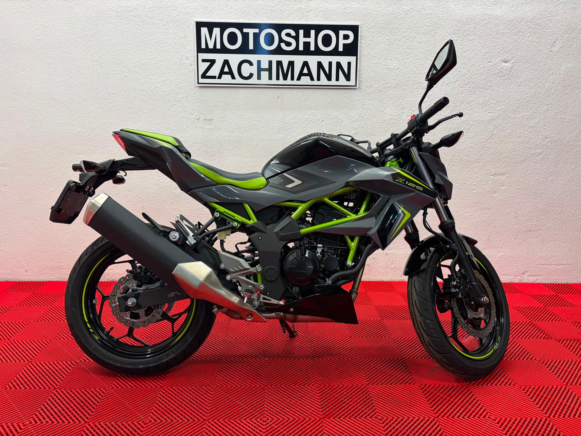 KAWASAKI Z 125-image-0