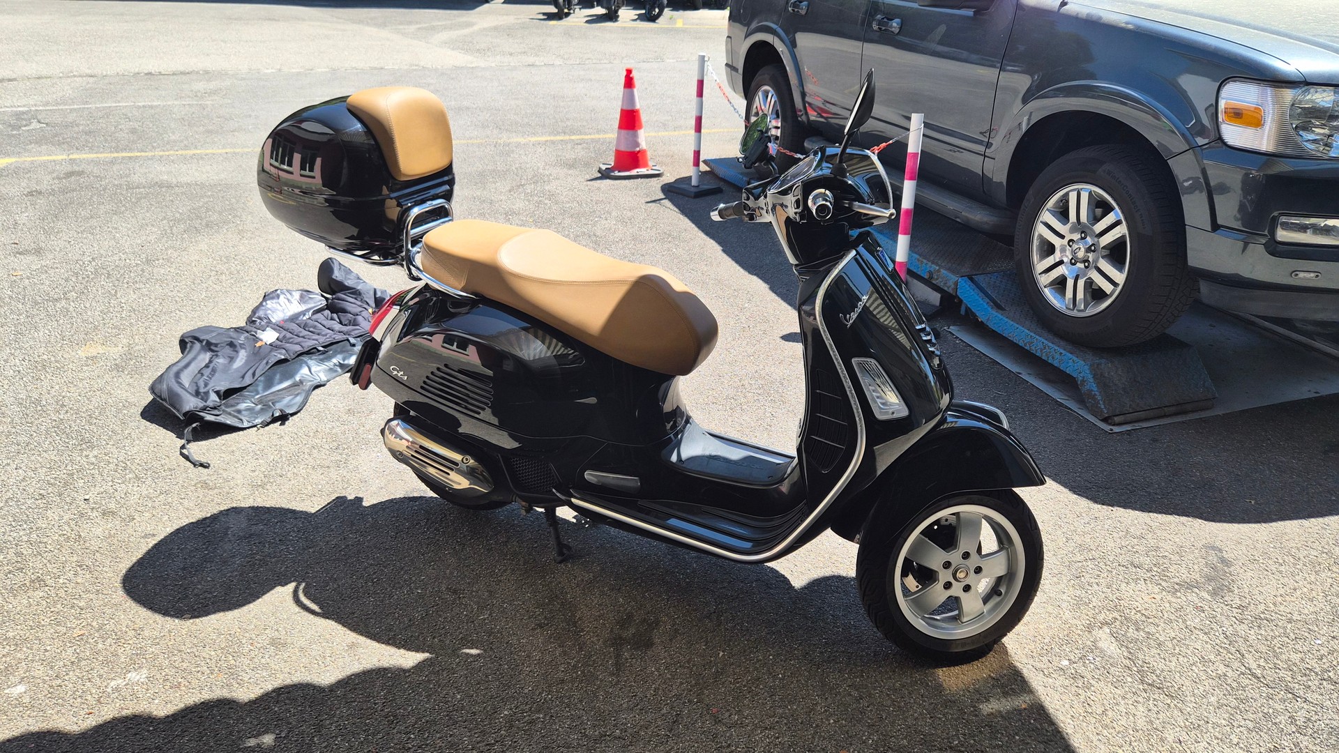 PIAGGIO Vespa GTS 125 Touring i.e ABS-image-0