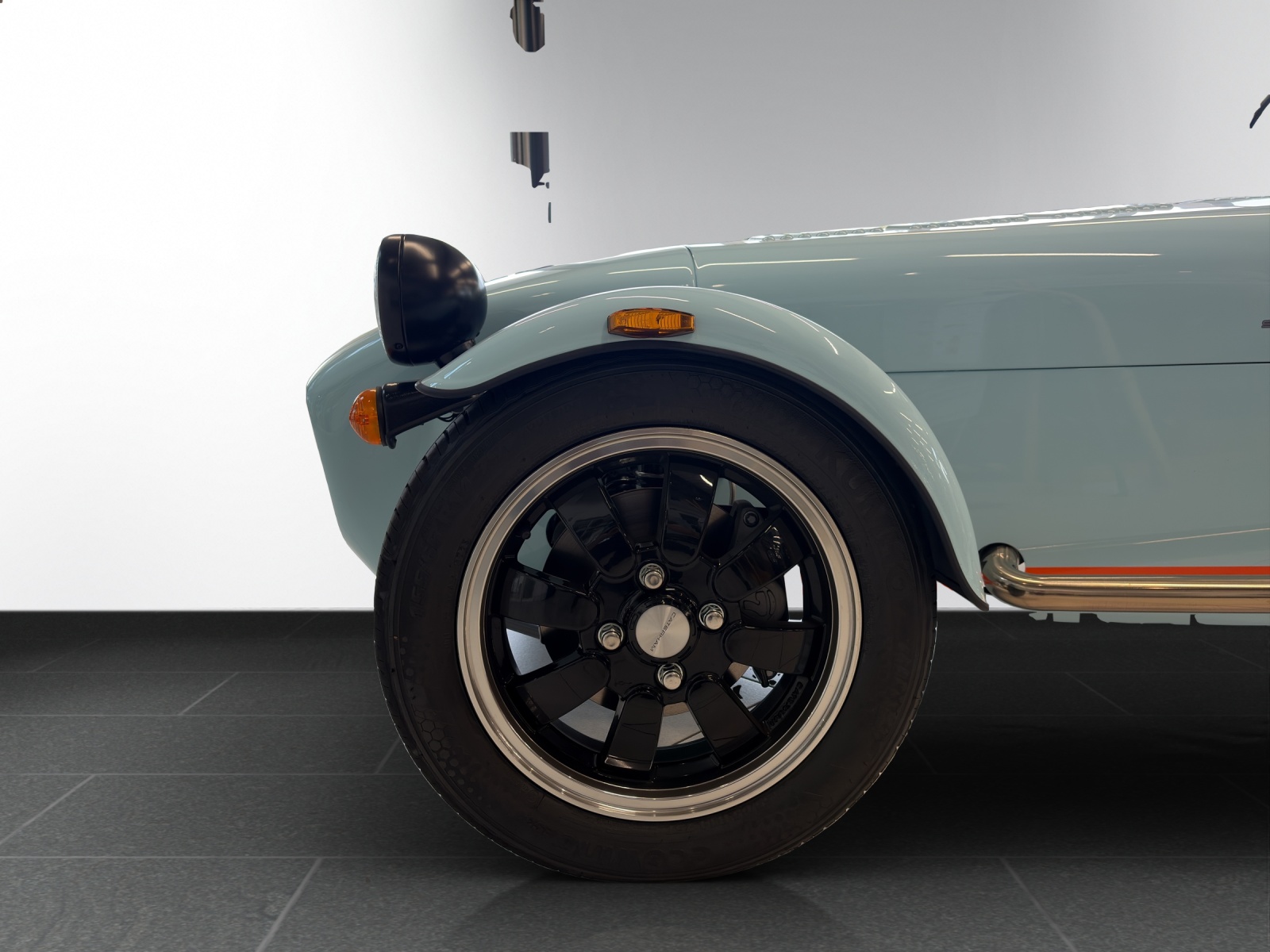 CATERHAM Seven 170-showroom-element-3
