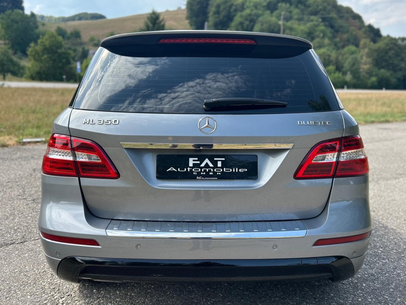 MERCEDES-BENZ ML 350 BlueTEC Executive 4Matic 7G-Tronic-showroom-element-3