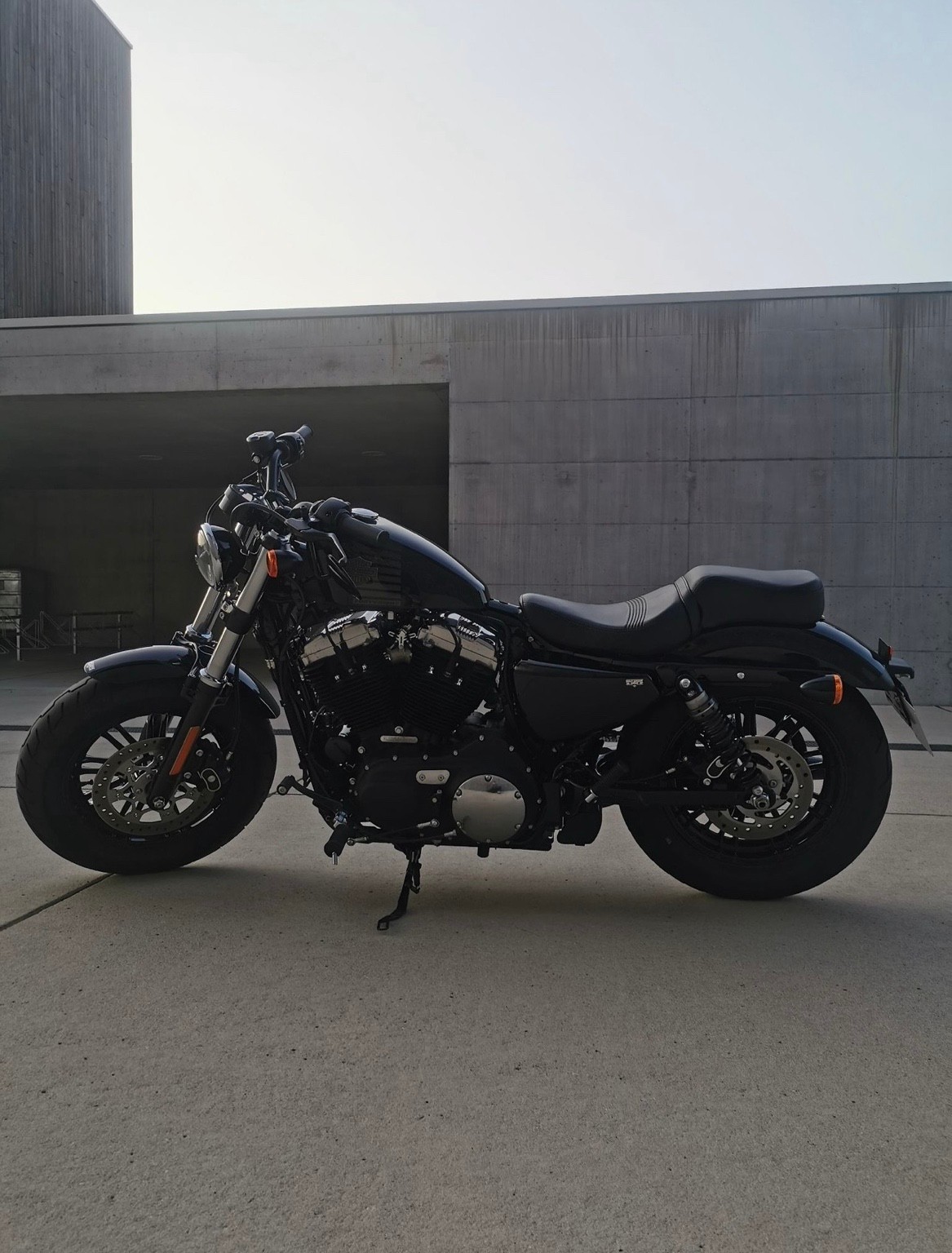 HARLEY-DAVIDSON XL1200X Forty-Eight-image-1