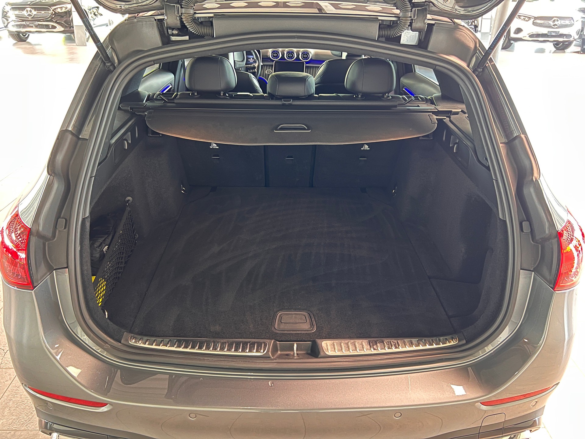 MERCEDES-BENZ C 220 d T 4Matic Swiss Star-image-5