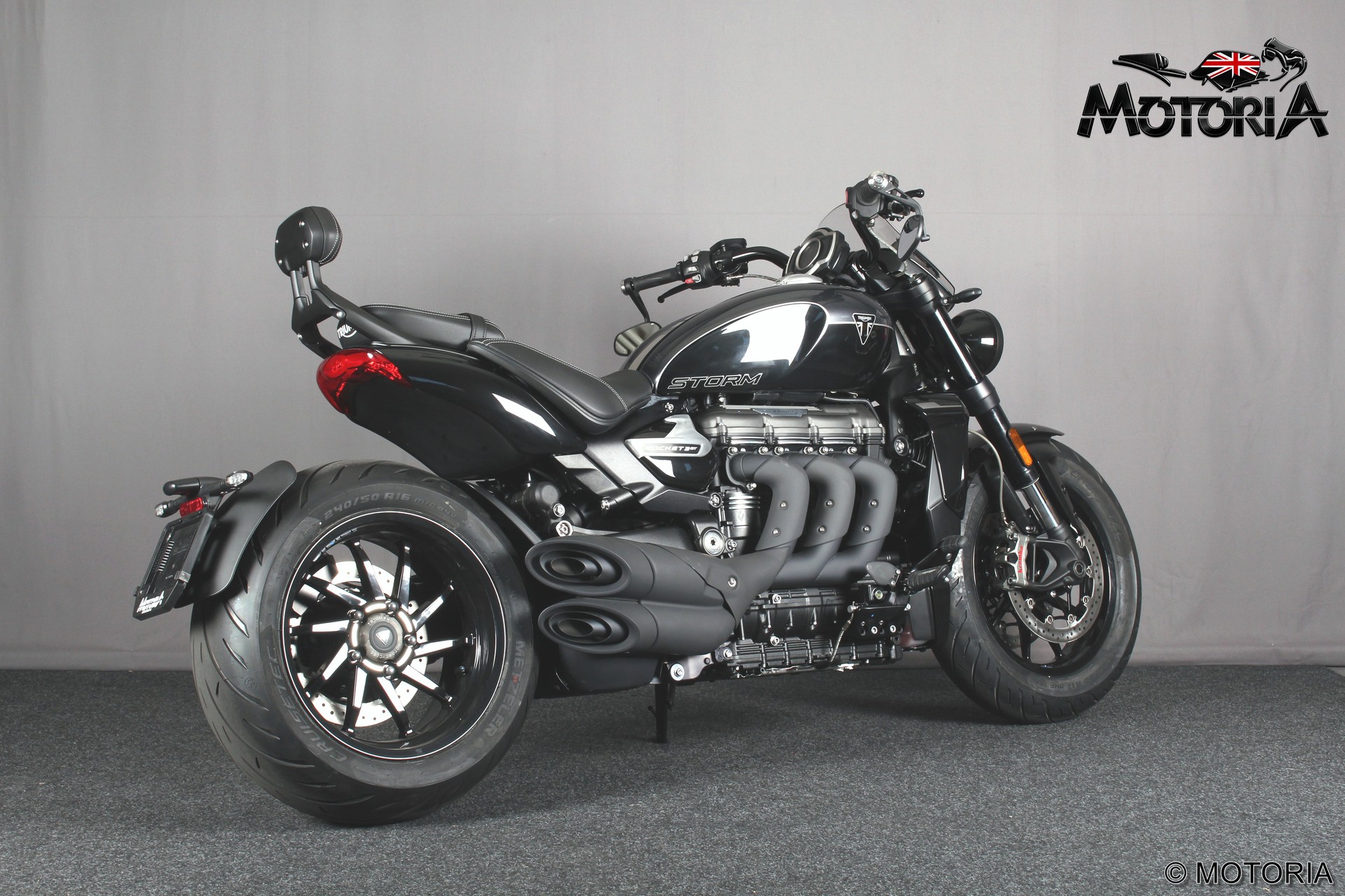 TRIUMPH Rocket 3 GT Storm-showroom-element-2