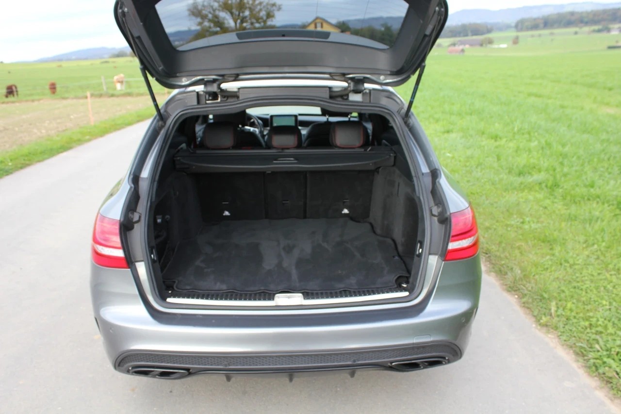 MERCEDES-BENZ C 43 AMG 4Matic 9G-Tronic-image-14