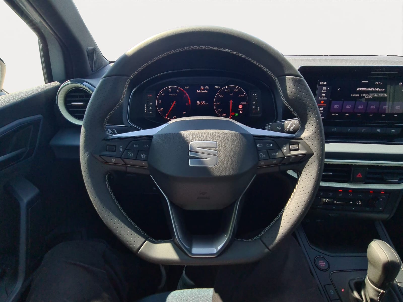 SEAT Arona 1.0 TSI Eco Style DSG-image-9