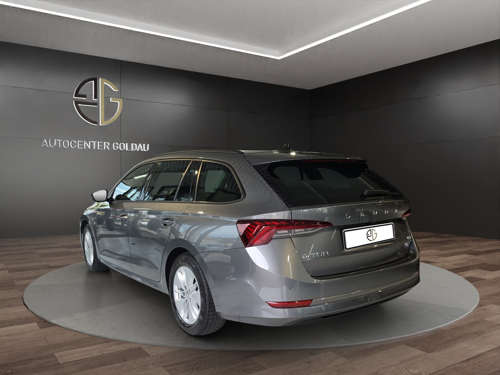 SKODA Octavia Combi 2.0 TDI DSG Ambition 4x4-showroom-element-1