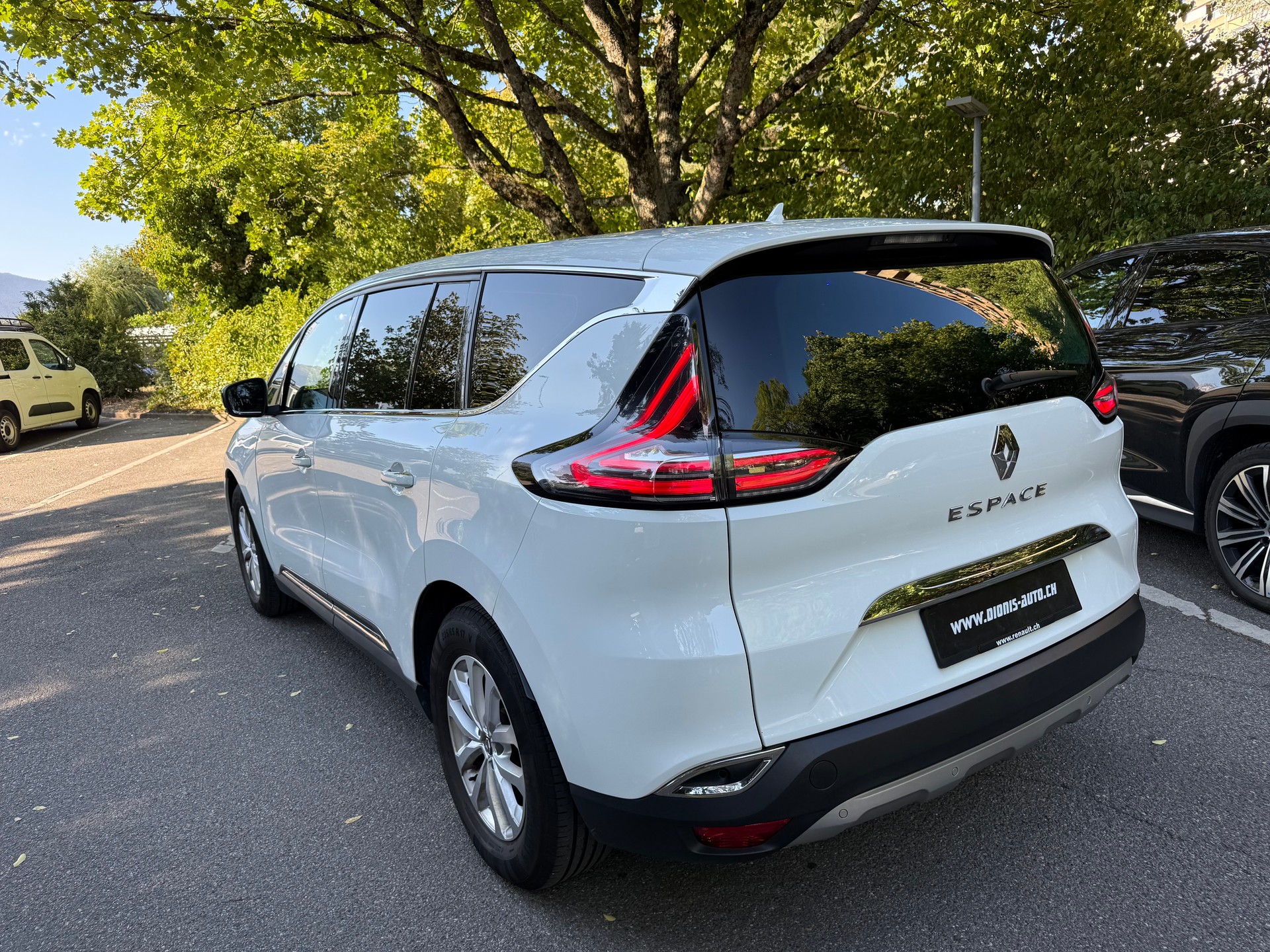 RENAULT Espace 2.0 dCi Business EDC-showroom-element-2