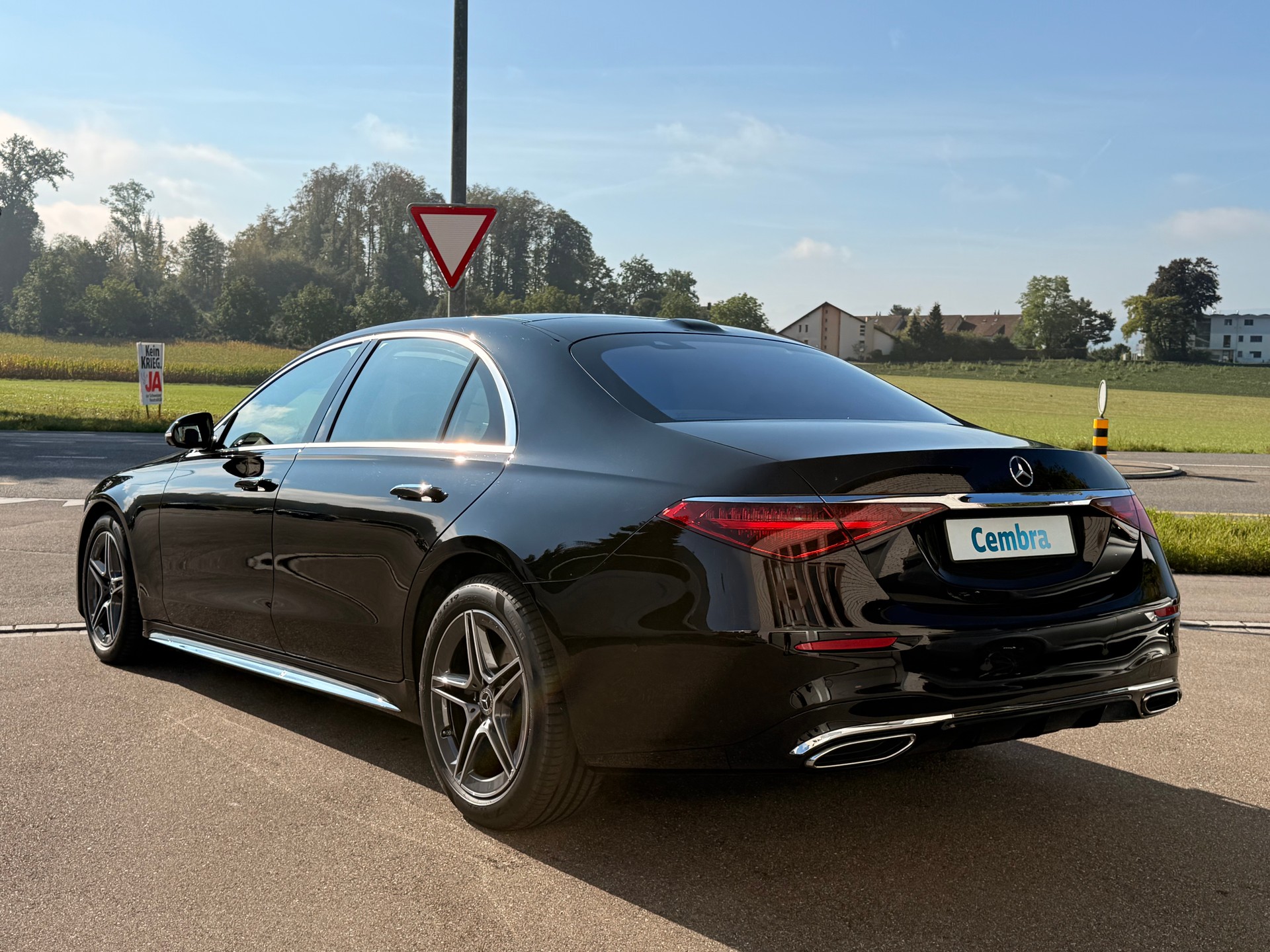 MERCEDES-BENZ S 350 d Langversion 4Matic AMG Line 9G-Tronic-showroom-element-3