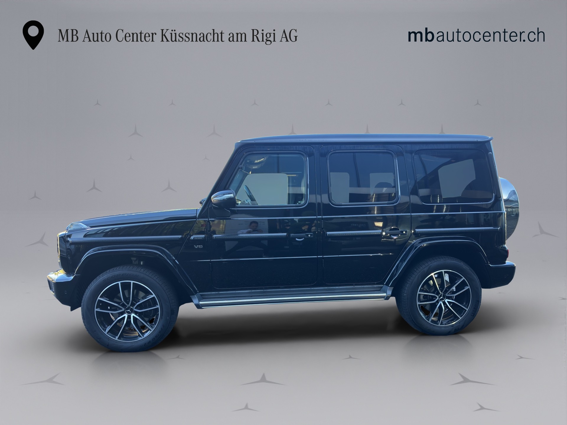 MERCEDES-BENZ G 500-showroom-element-2