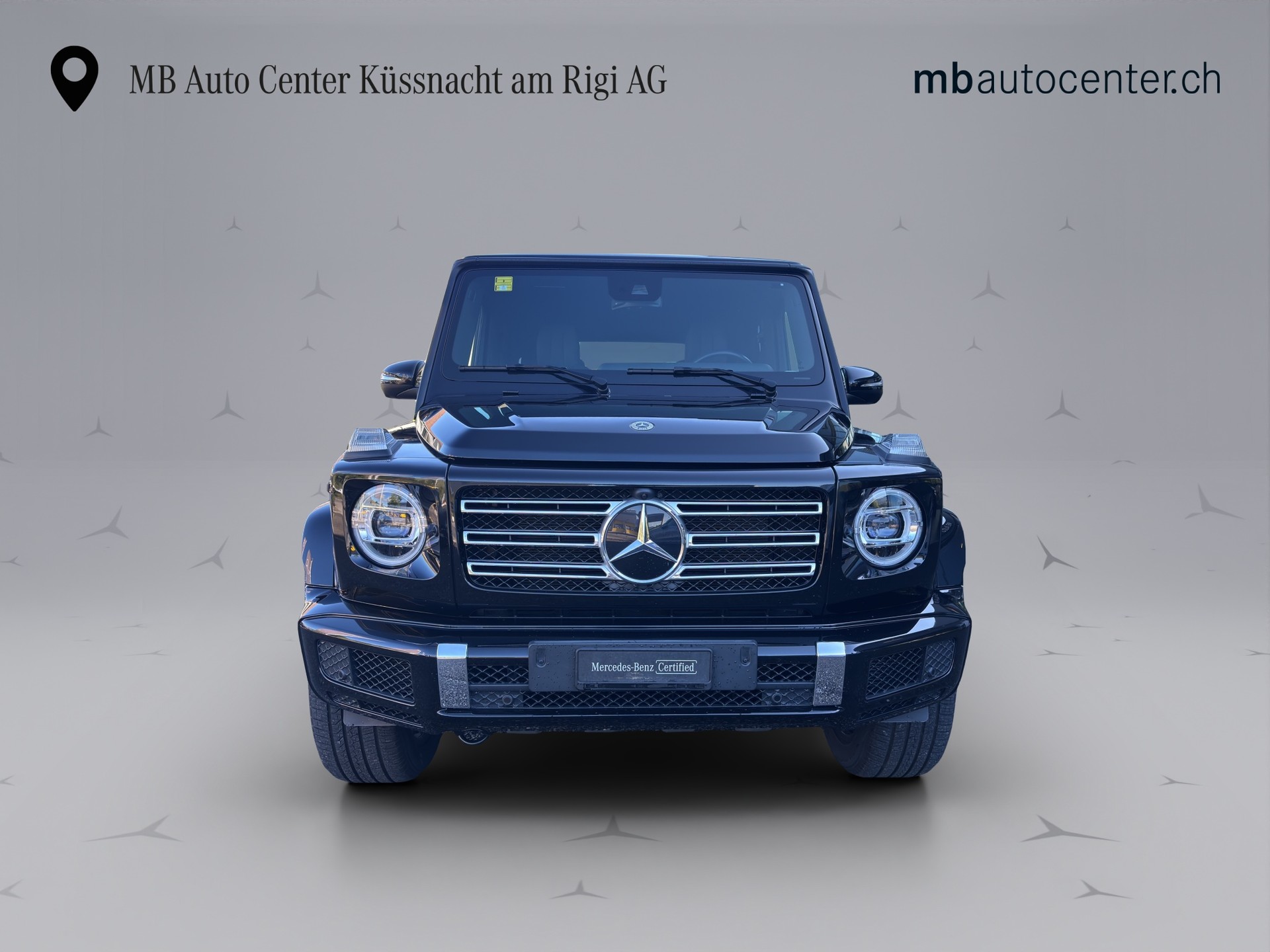 MERCEDES-BENZ G 500-showroom-element-1