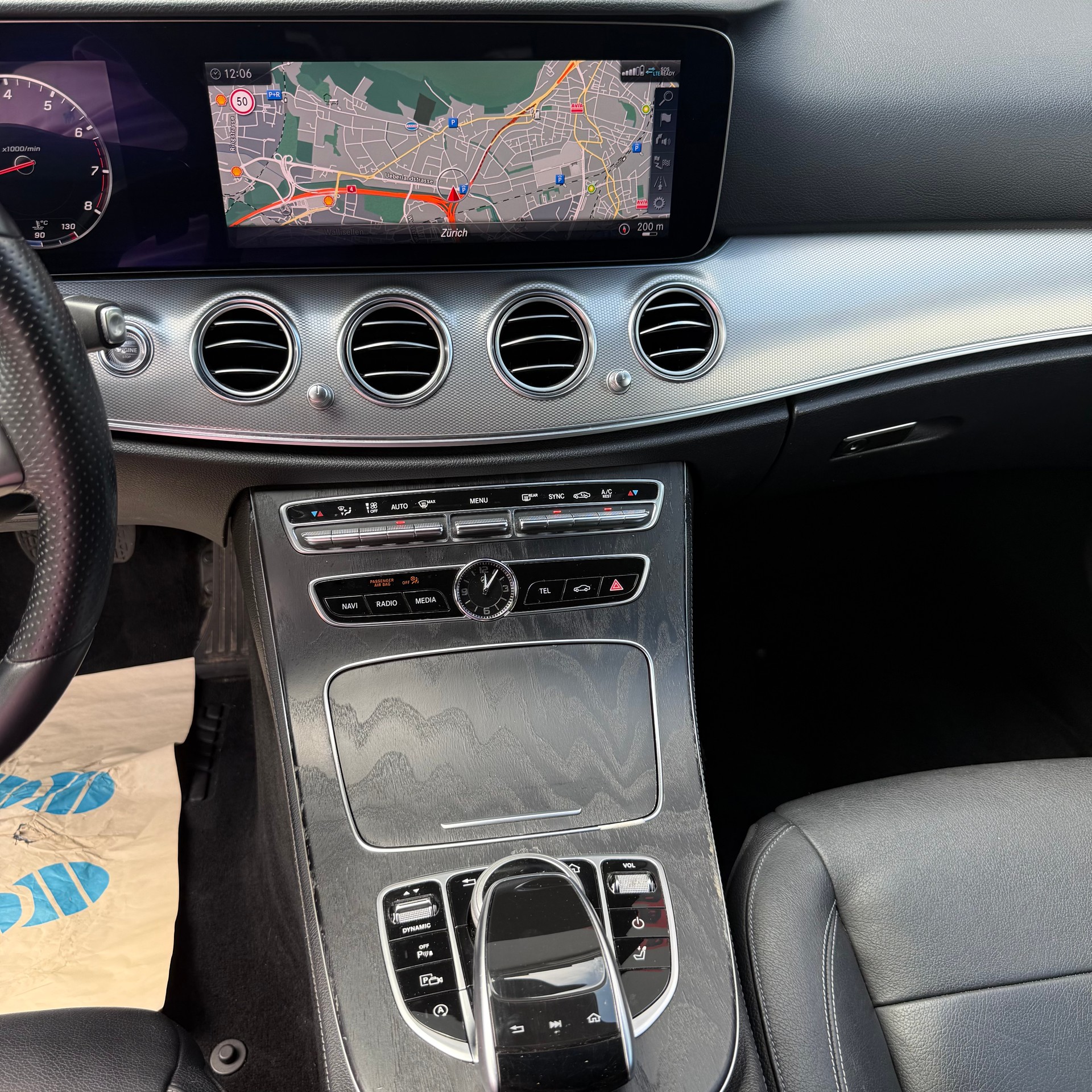 MERCEDES-BENZ E 200 Avantgarde 4 Matic 9G-Tronic *LEDER-SITZE - MFK 10.2025*-image-14