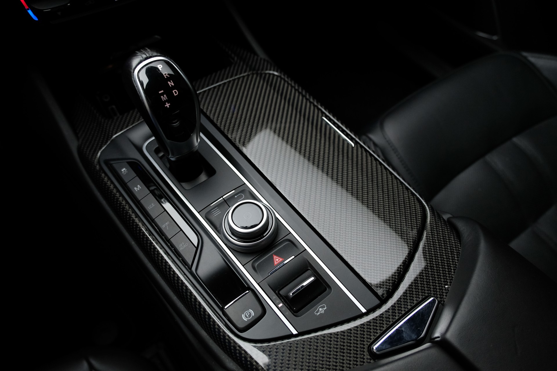 MASERATI Levante S 3.0 V6 Automatica-image-22