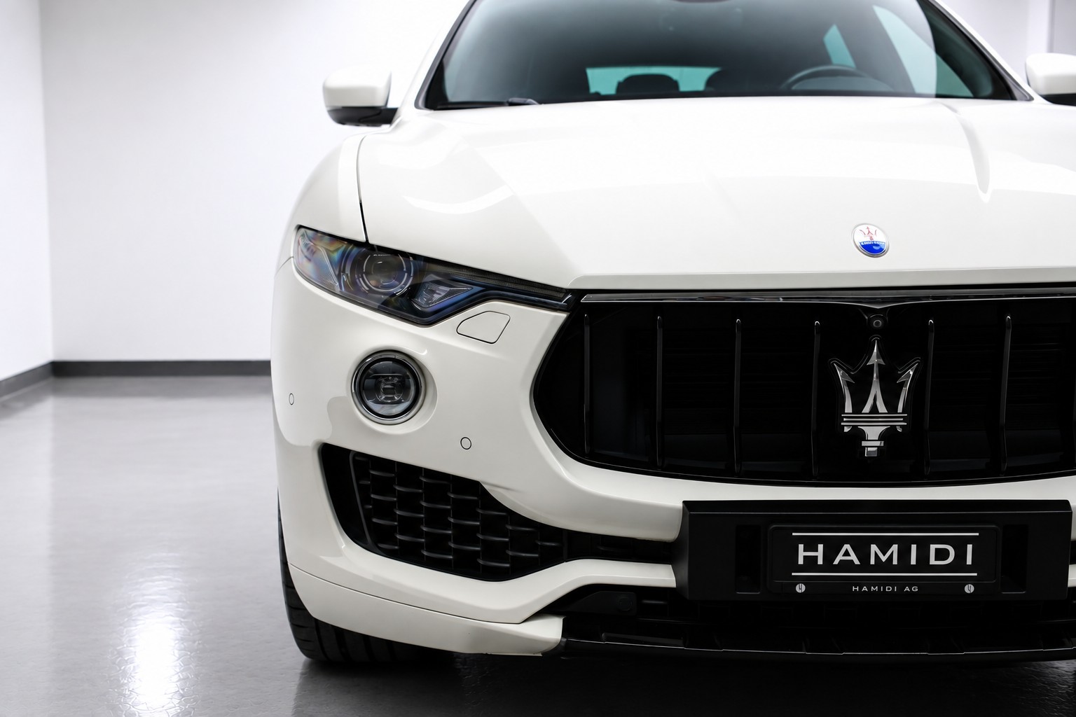 MASERATI Levante S 3.0 V6 Automatica-showroom-element-2