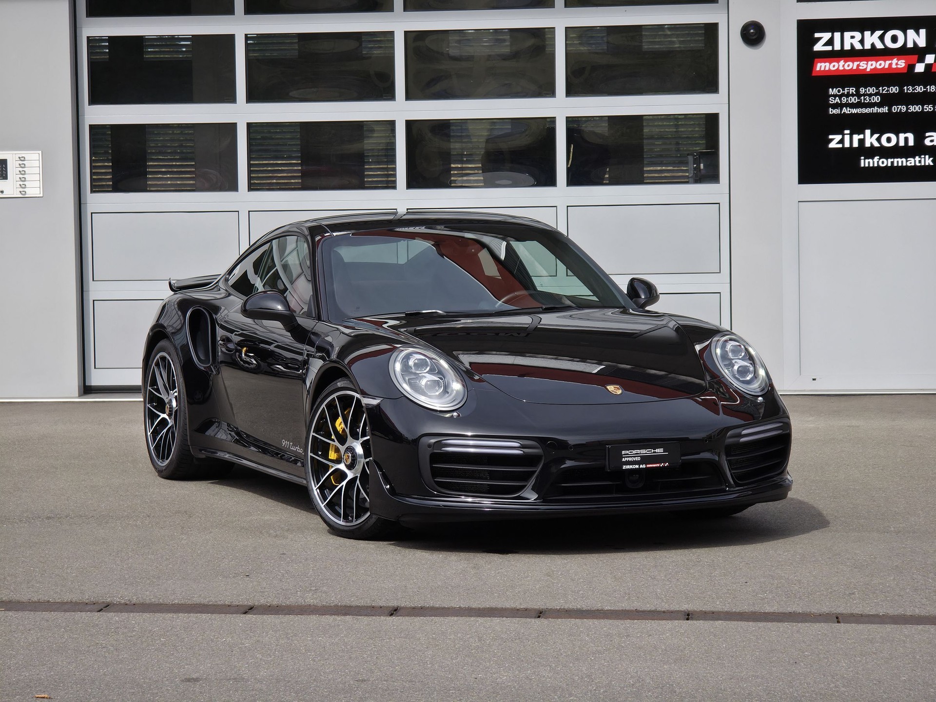 PORSCHE 911 Turbo S PDK | CH | Aerokit