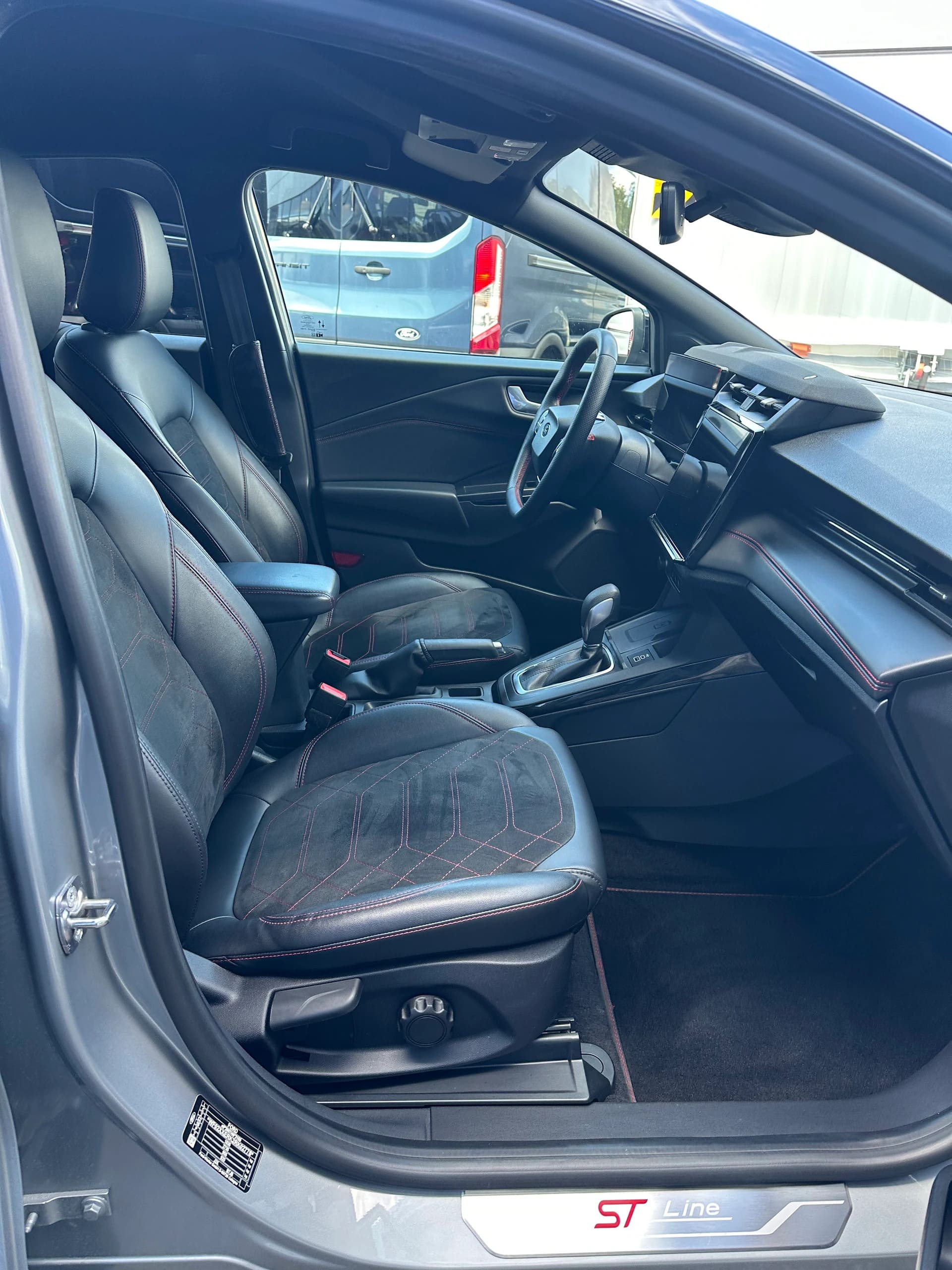 FORD Puma 1.0 EcoB Hybrid 125 ST-Line X-image-13