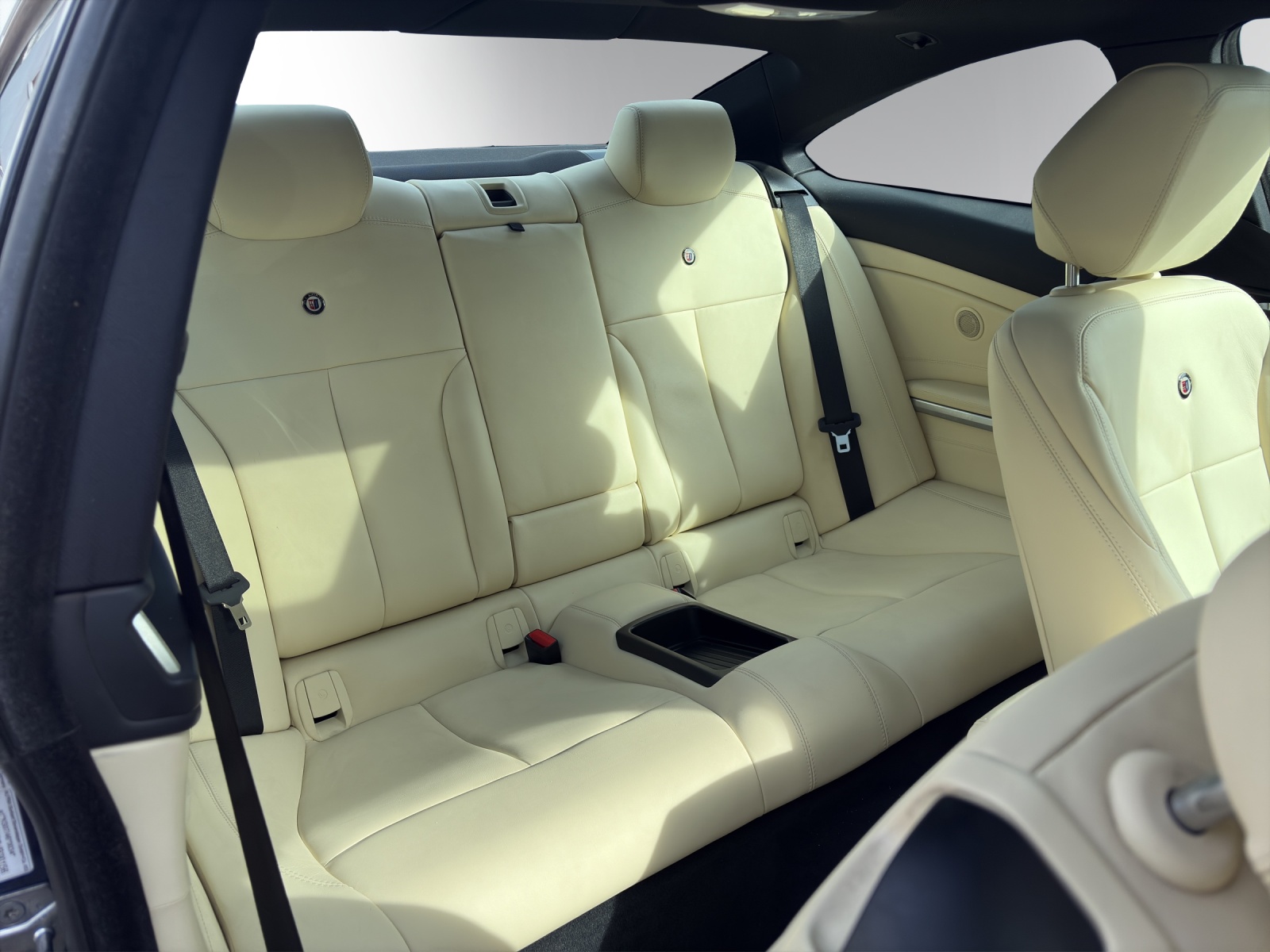 BMW-ALPINA B4 BiTurbo Coupé 3.0 xDrive Switch-Tronic | Harman/Kardon | Panorama | Memory | 1. Hand-image-11