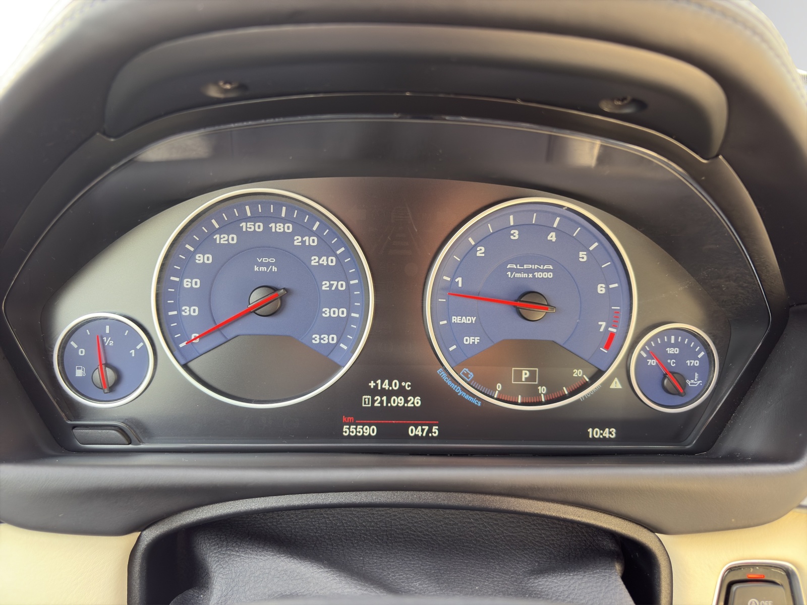 BMW-ALPINA B4 BiTurbo Coupé 3.0 xDrive Switch-Tronic | Harman/Kardon | Panorama | Memory | 1. Hand-image-17