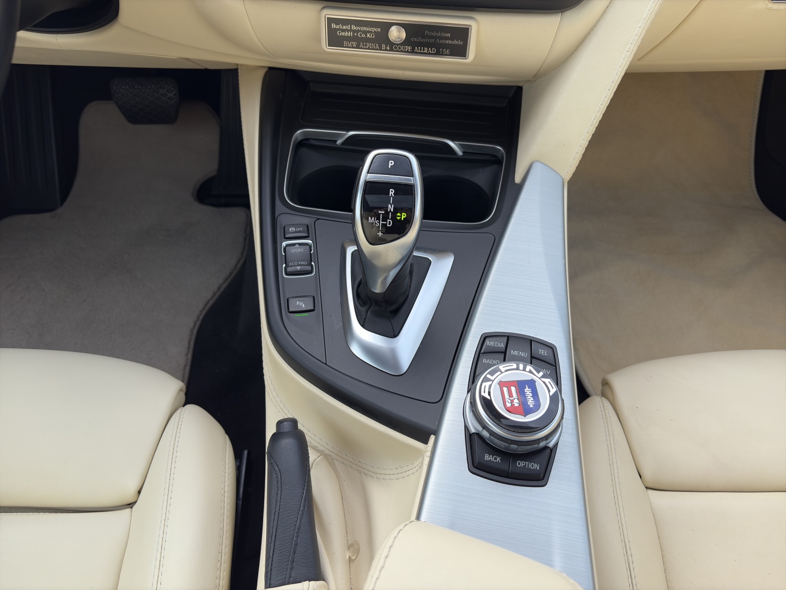 BMW-ALPINA B4 BiTurbo Coupé 3.0 xDrive Switch-Tronic | Harman/Kardon | Panorama | Memory | 1. Hand-image-16