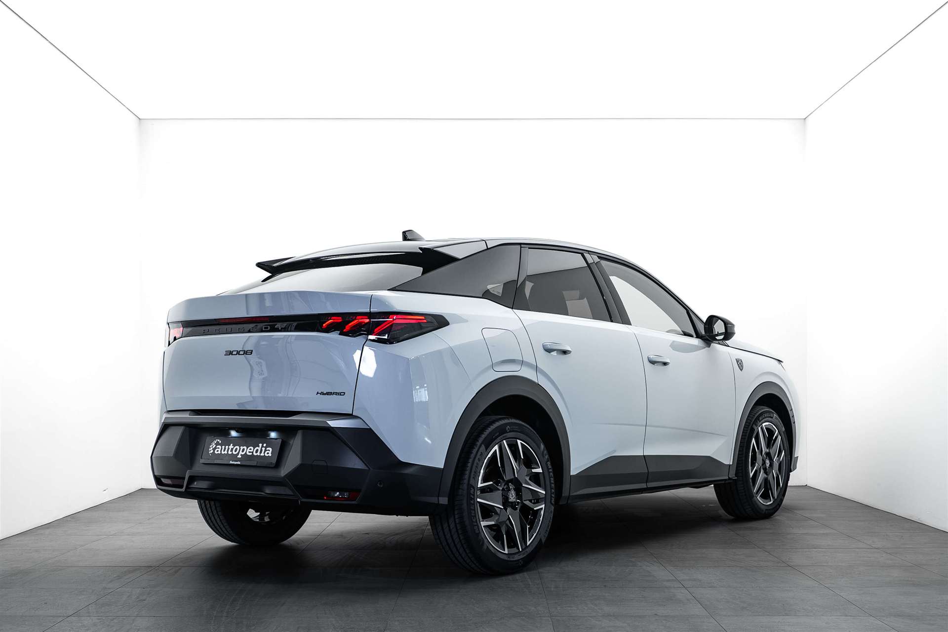 PEUGEOT 3008 145 GT Hybrid e-DCS-Automat-showroom-element-2