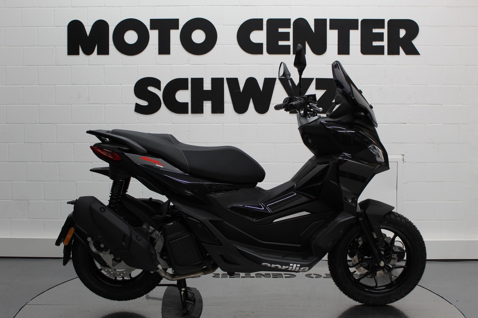 APRILIA SR 125 GT ABS E5+-image-0