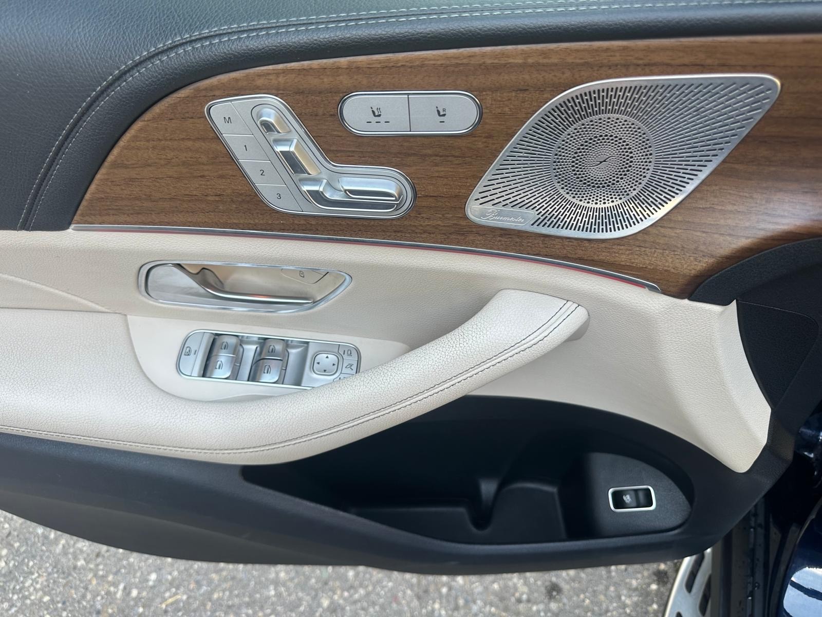 MERCEDES-BENZ GLE 580 4Matic AMG Line 9G-Tronic-image-13