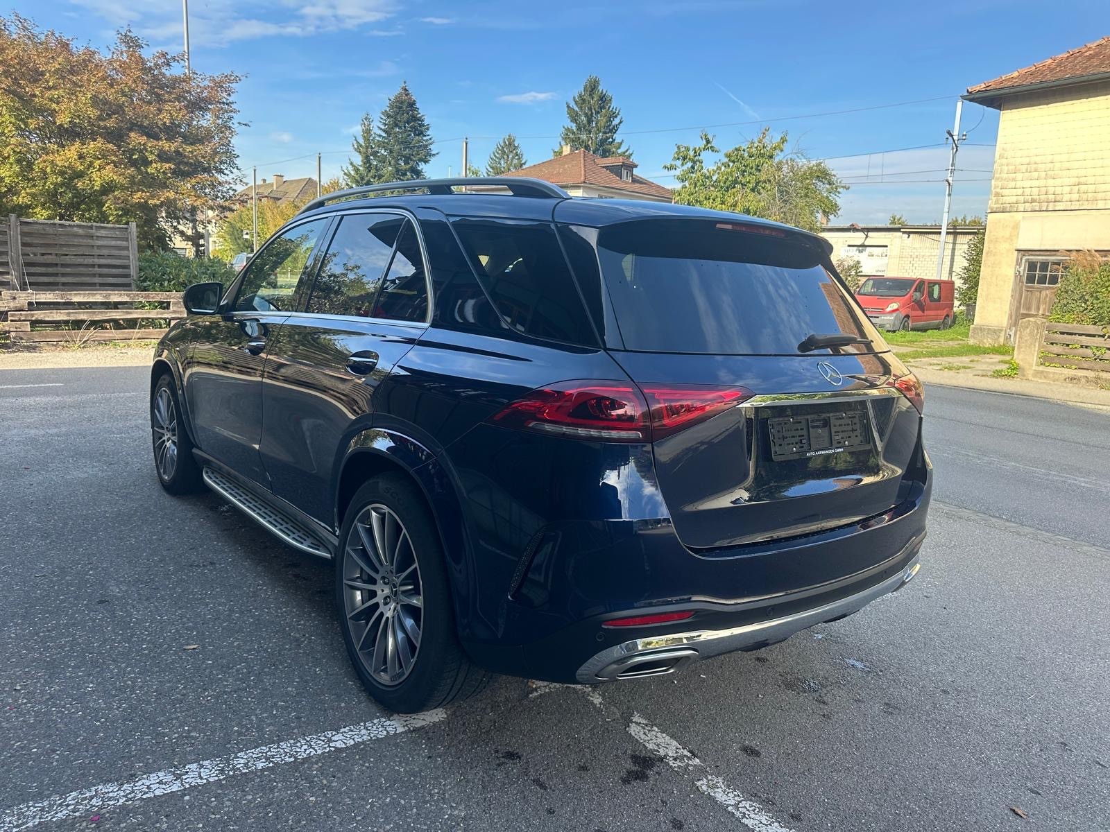 MERCEDES-BENZ GLE 580 4Matic AMG Line 9G-Tronic-showroom-element-2