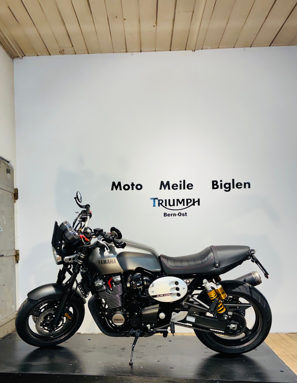 YAMAHA XJR 1300-image-2
