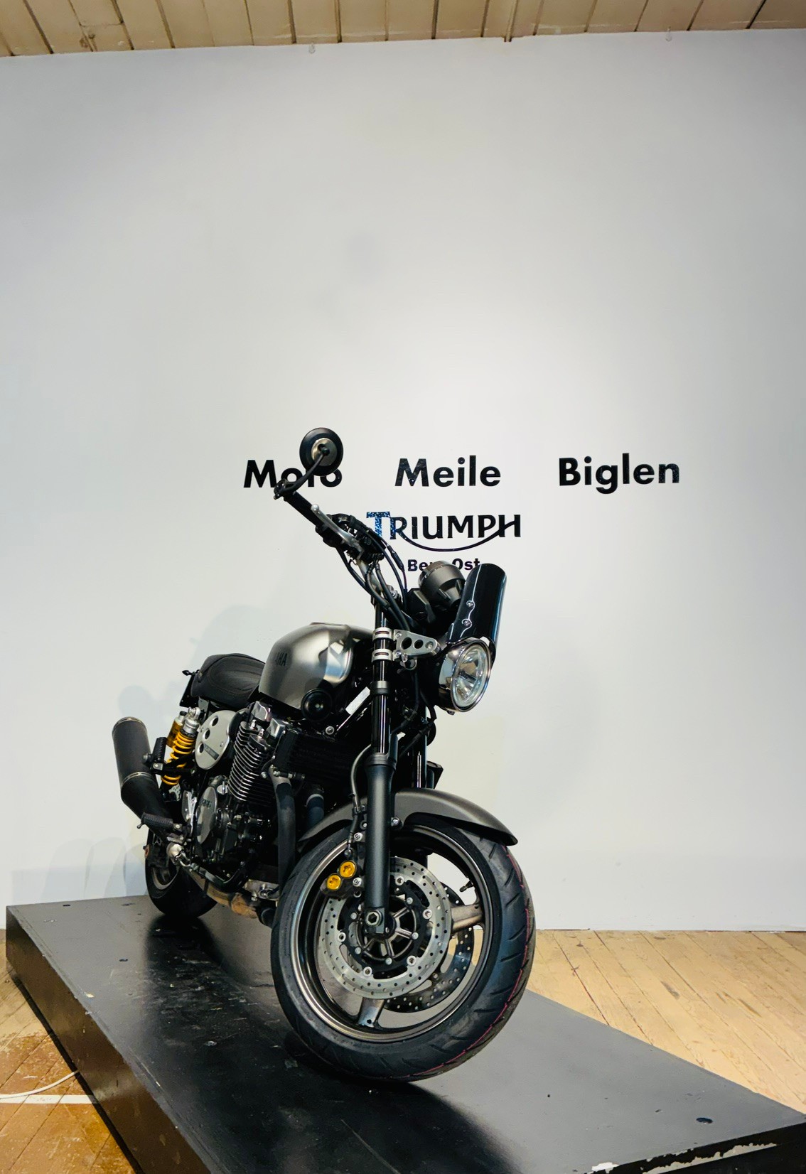 YAMAHA XJR 1300-image-0