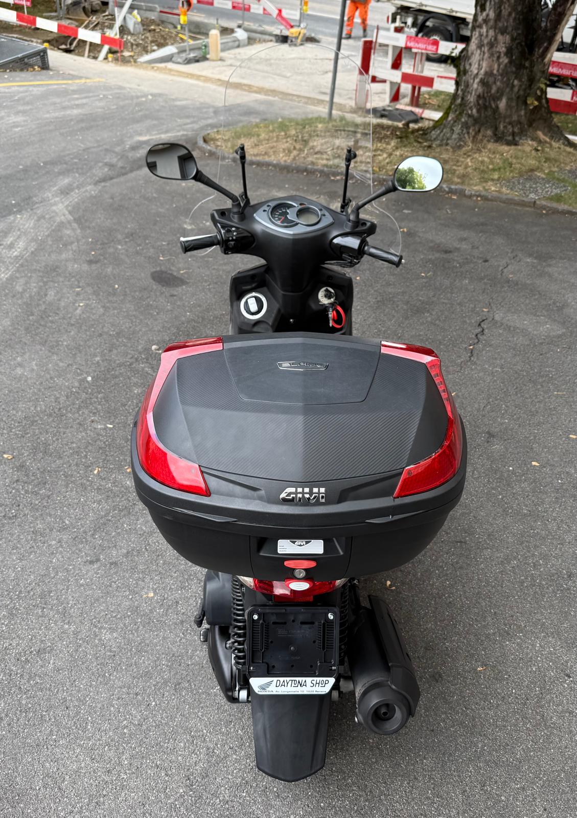 YAMAHA Cygnus XC 125 X Comfort Edition-image-8