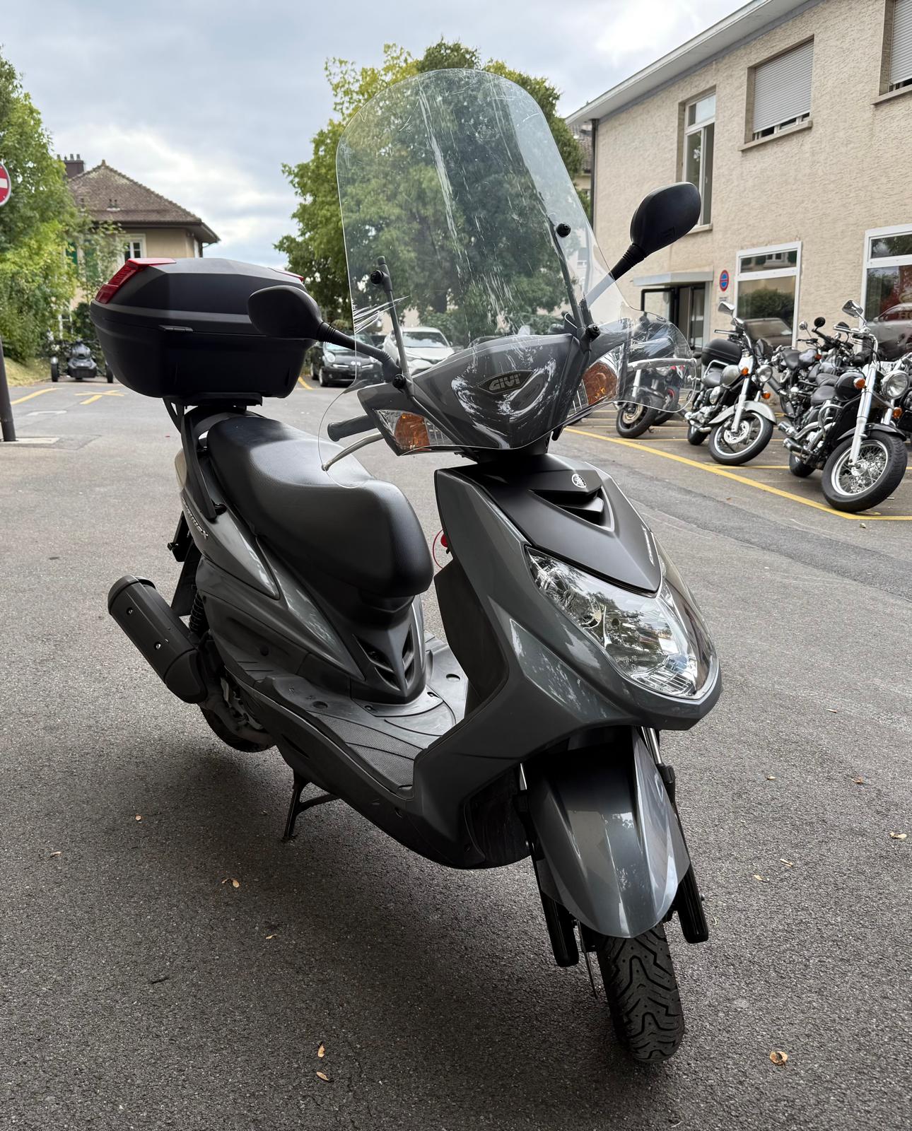 YAMAHA Cygnus XC 125 X Comfort Edition-image-1