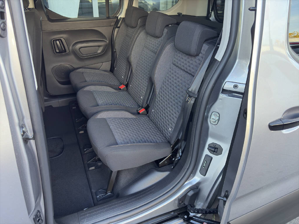 PEUGEOT Rifter 1.5 BlueHDi 130 GT-image-7