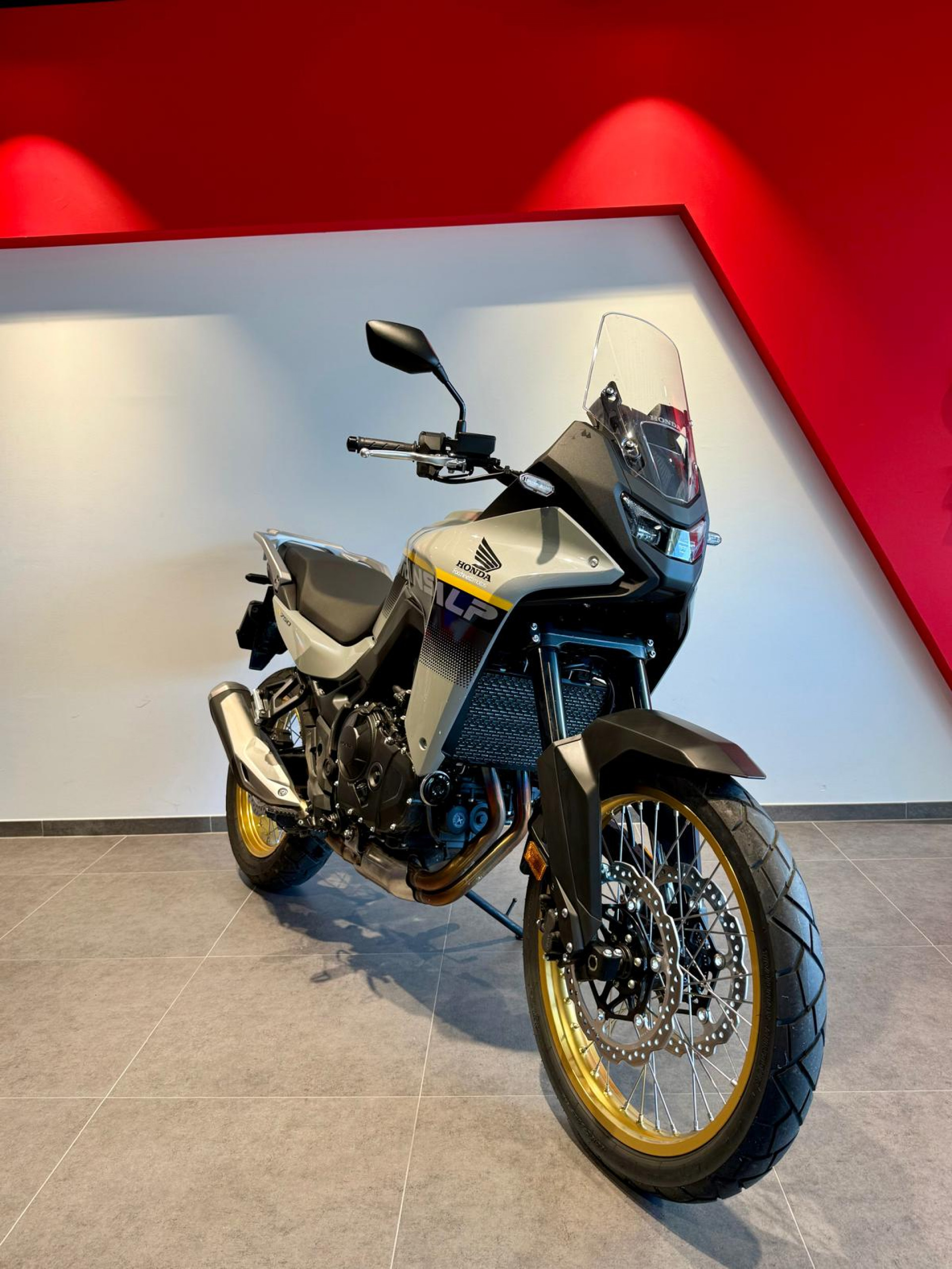 HONDA XL 750 Transalp-image-0