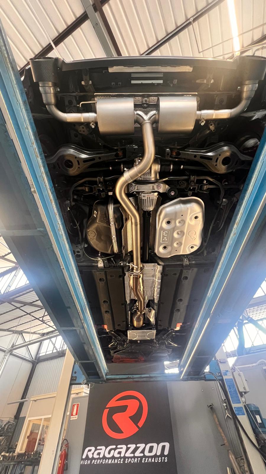 TOYOTA 1.6 Turbo Sport 4x4-image-9