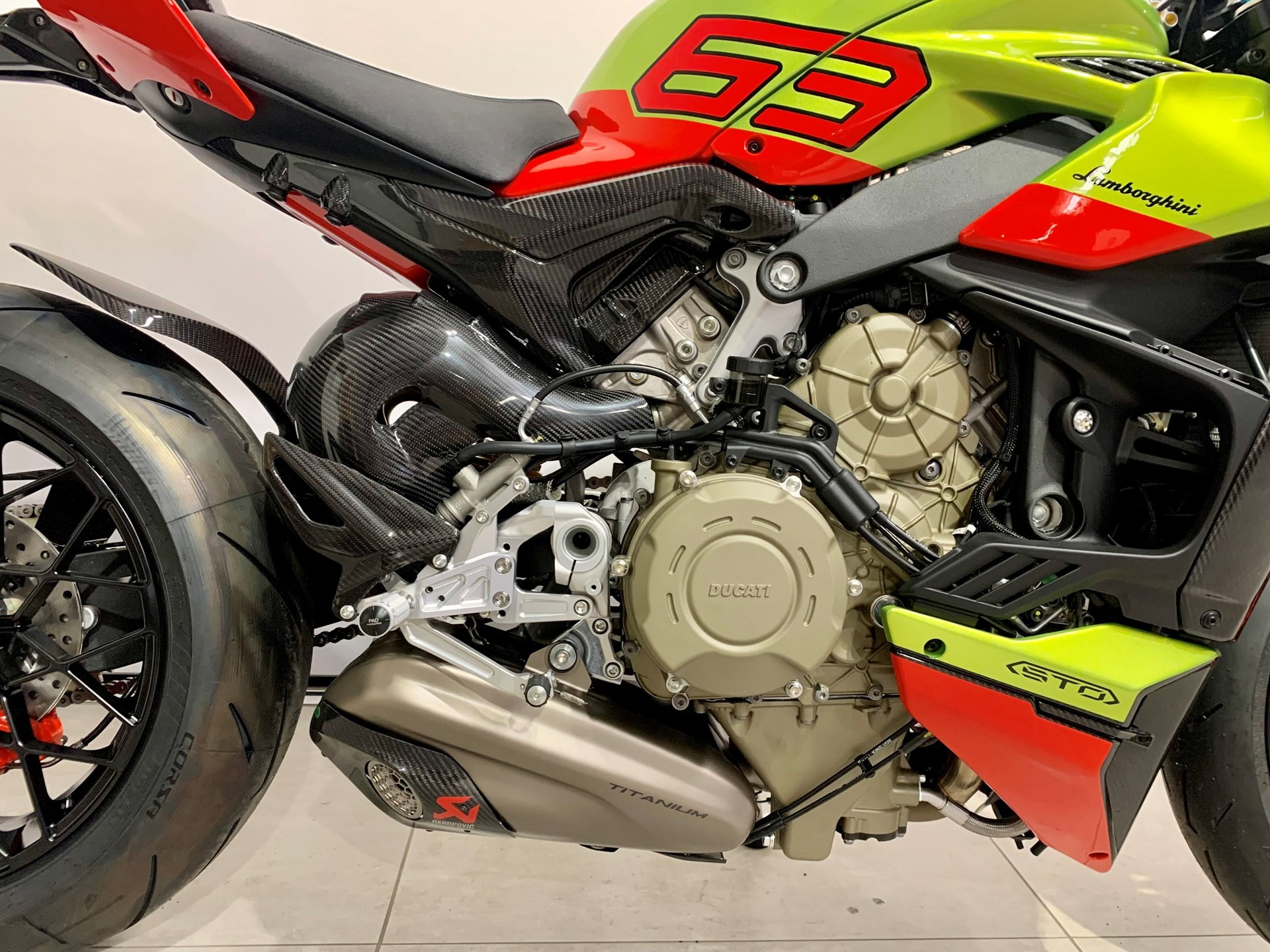 DUCATI Streetfighter V4 LAMBORGHINI-image-10