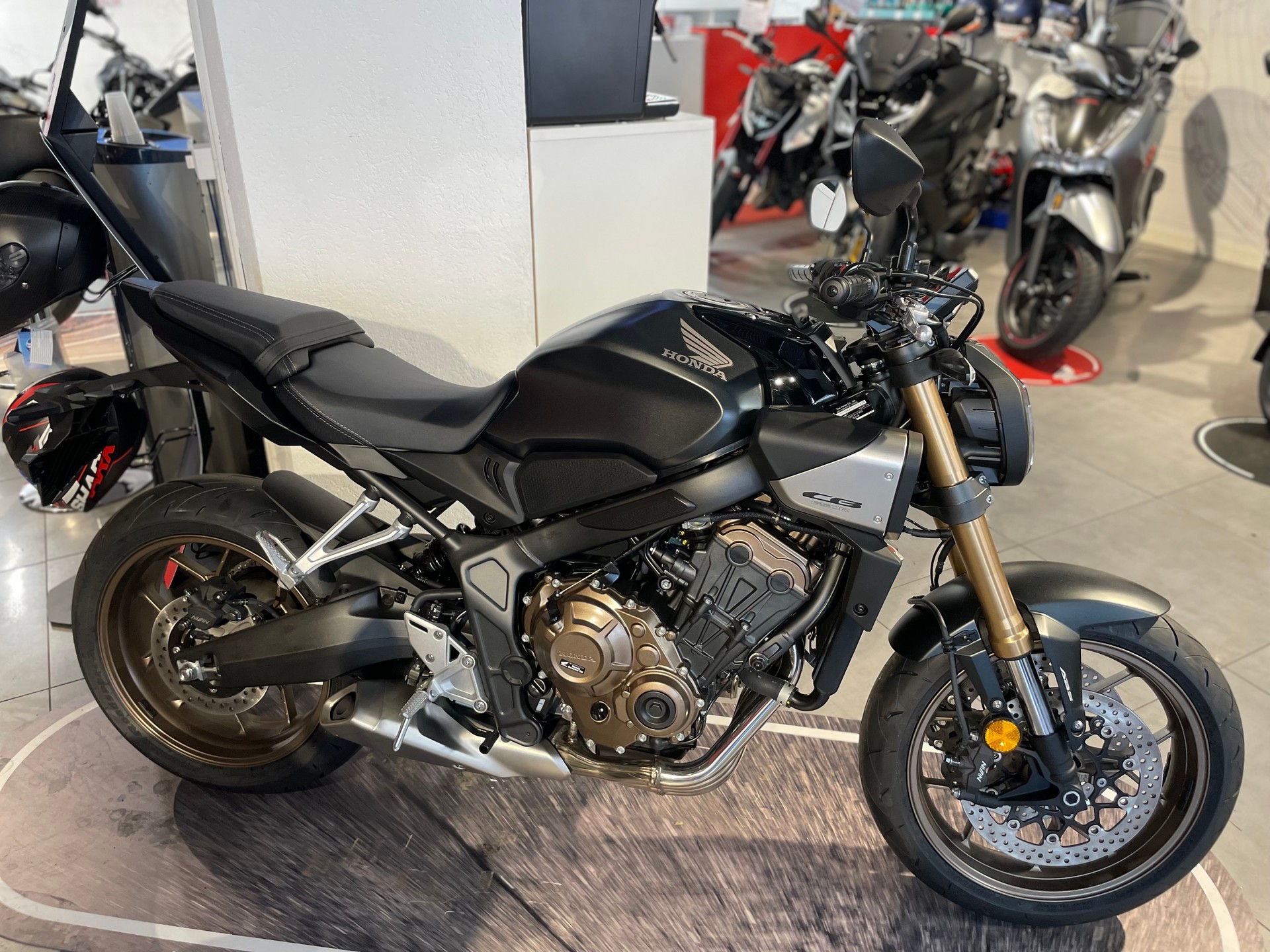 HONDA CB 650-image-2