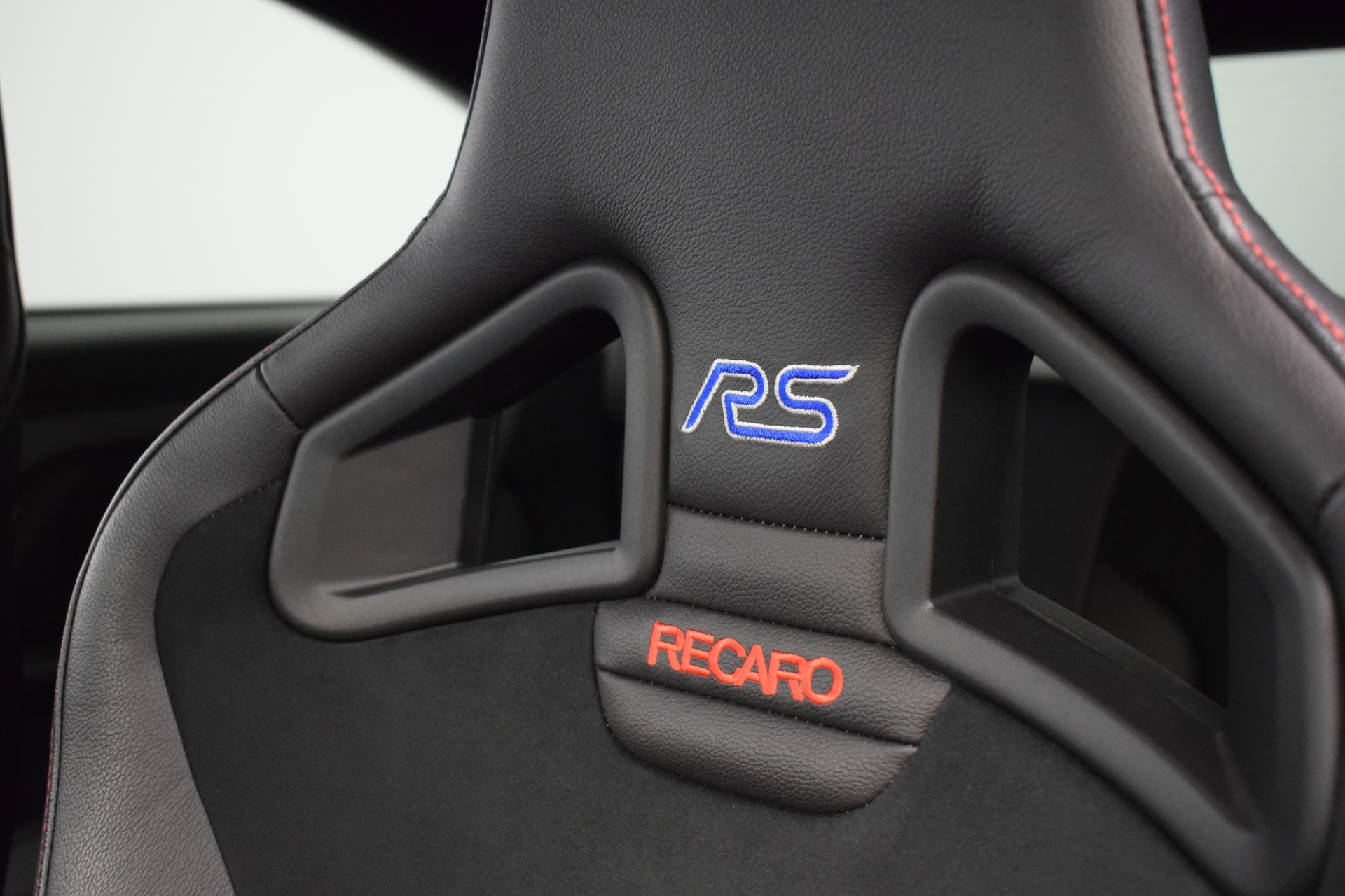 FORD Focus 2.5 Turbo RS500 Nr. 56/500-image-15