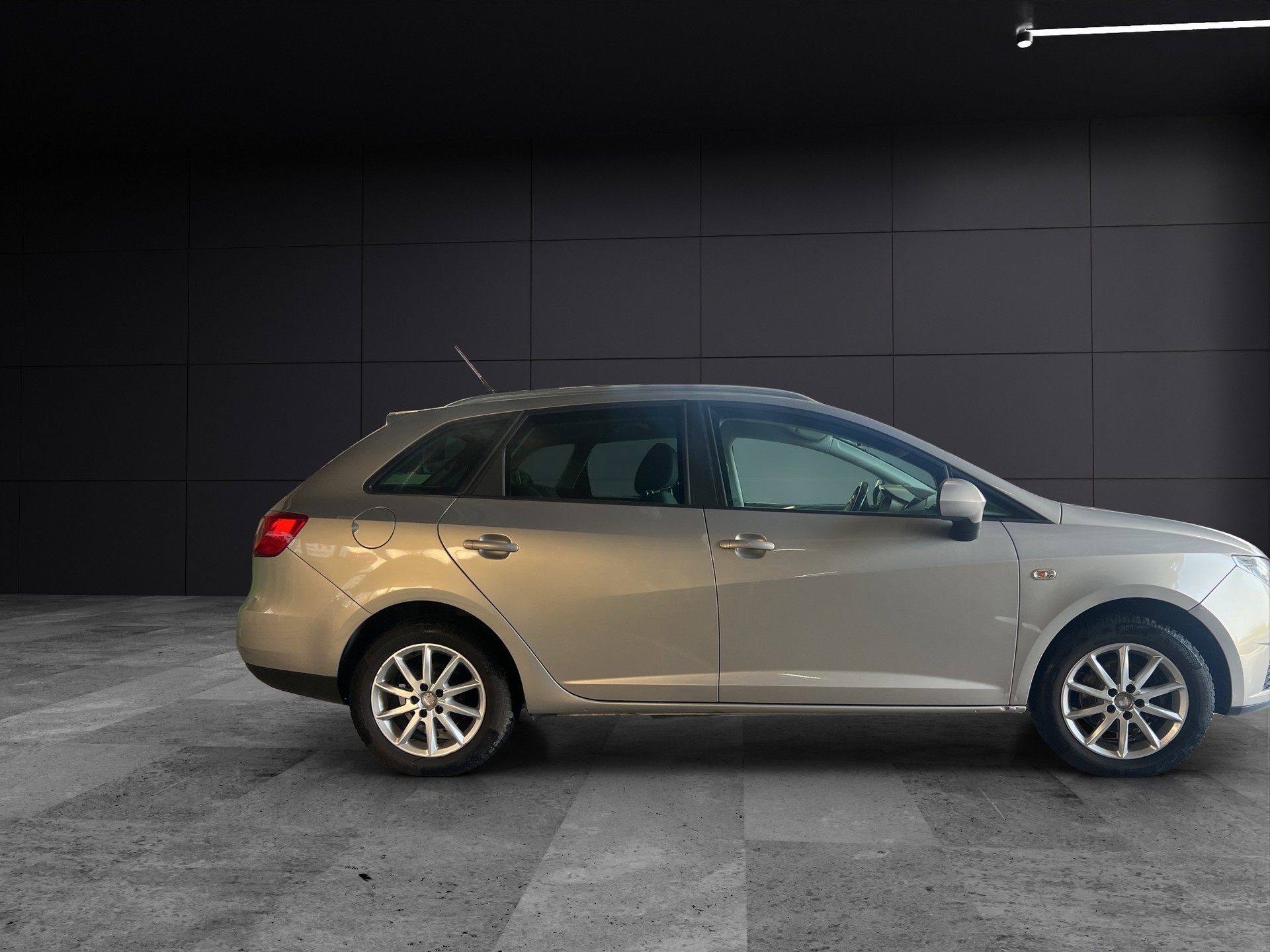 SEAT Ibiza ST 1.2 TDI Style E_Ecomotive-image-6