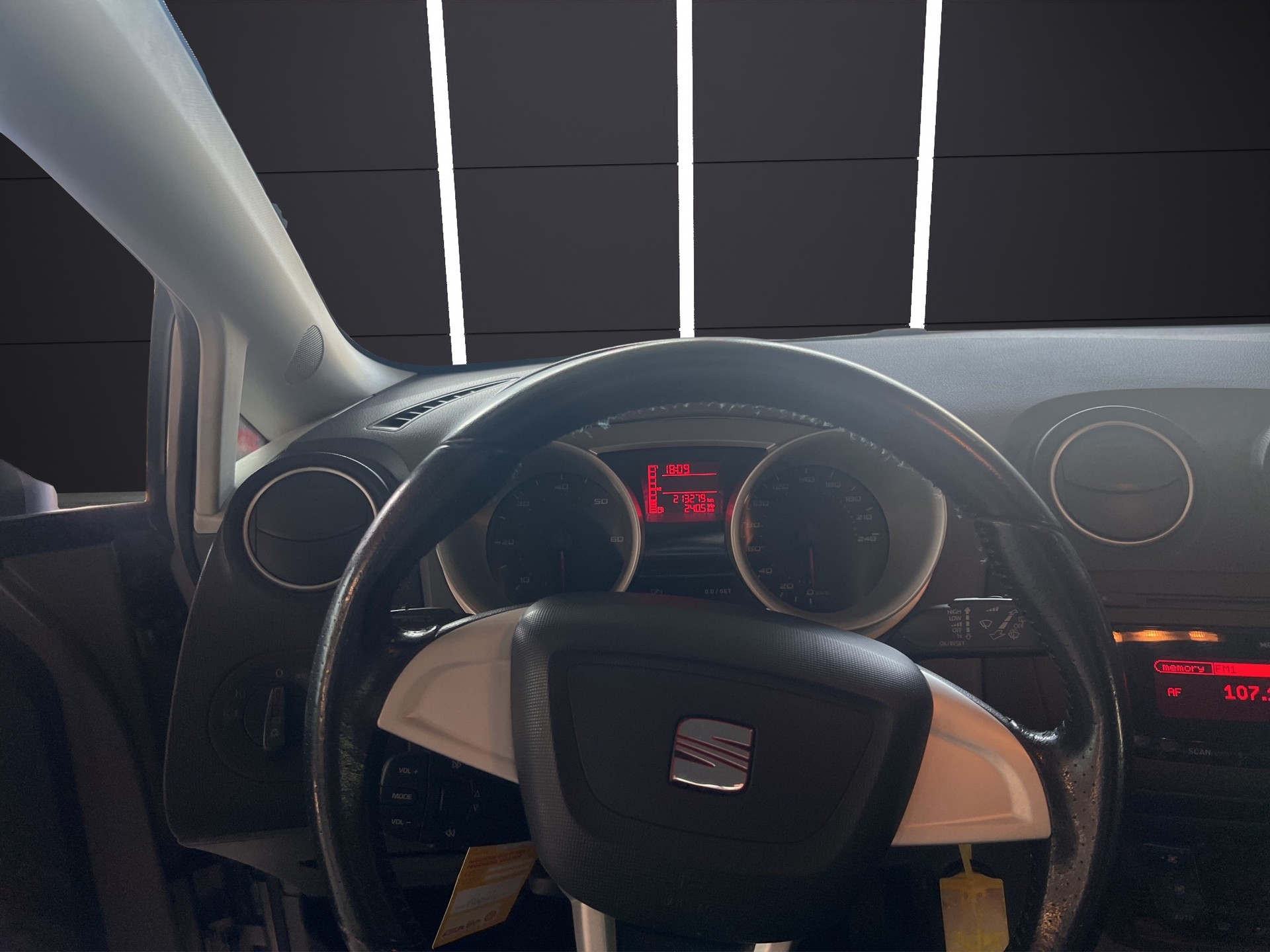 SEAT Ibiza ST 1.2 TDI Style E_Ecomotive-image-9