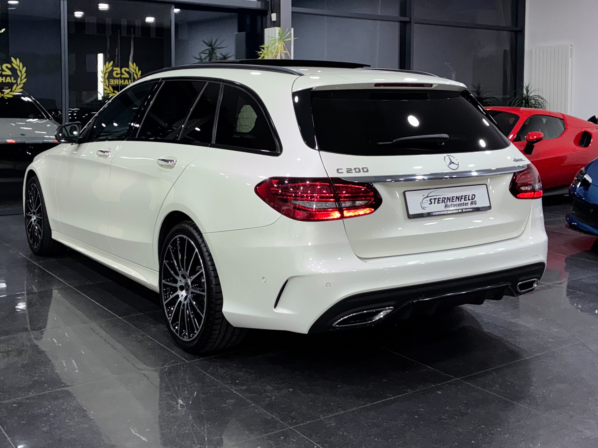 MERCEDES-BENZ C 200 Swiss Star AMG Line 4M 9G-Tronic-image-4