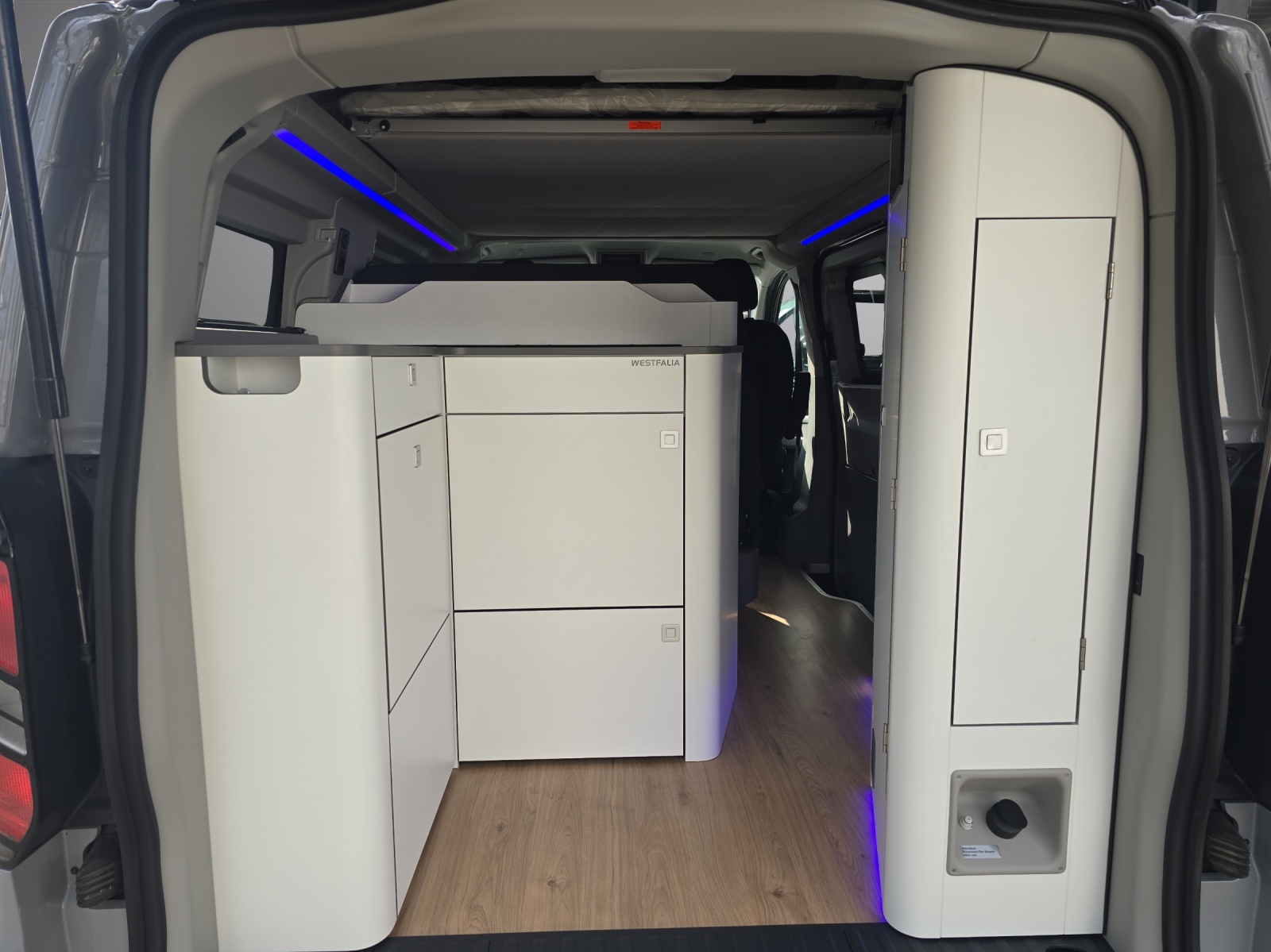 FORD Transit C Nugget 320 L1 2.0 Ec-image-13