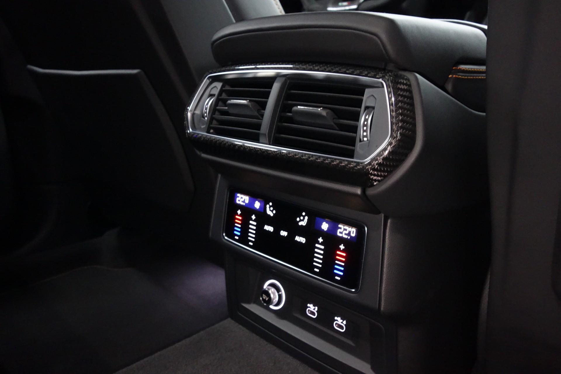 LAMBORGHINI URUS E-GEAR GRIGIO HATI FULL CARBON AKRAPOVIC ON TOP-image-28