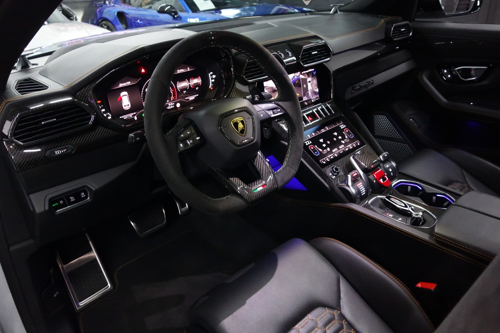 LAMBORGHINI URUS E-GEAR GRIGIO HATI FULL CARBON AKRAPOVIC ON TOP-image-20