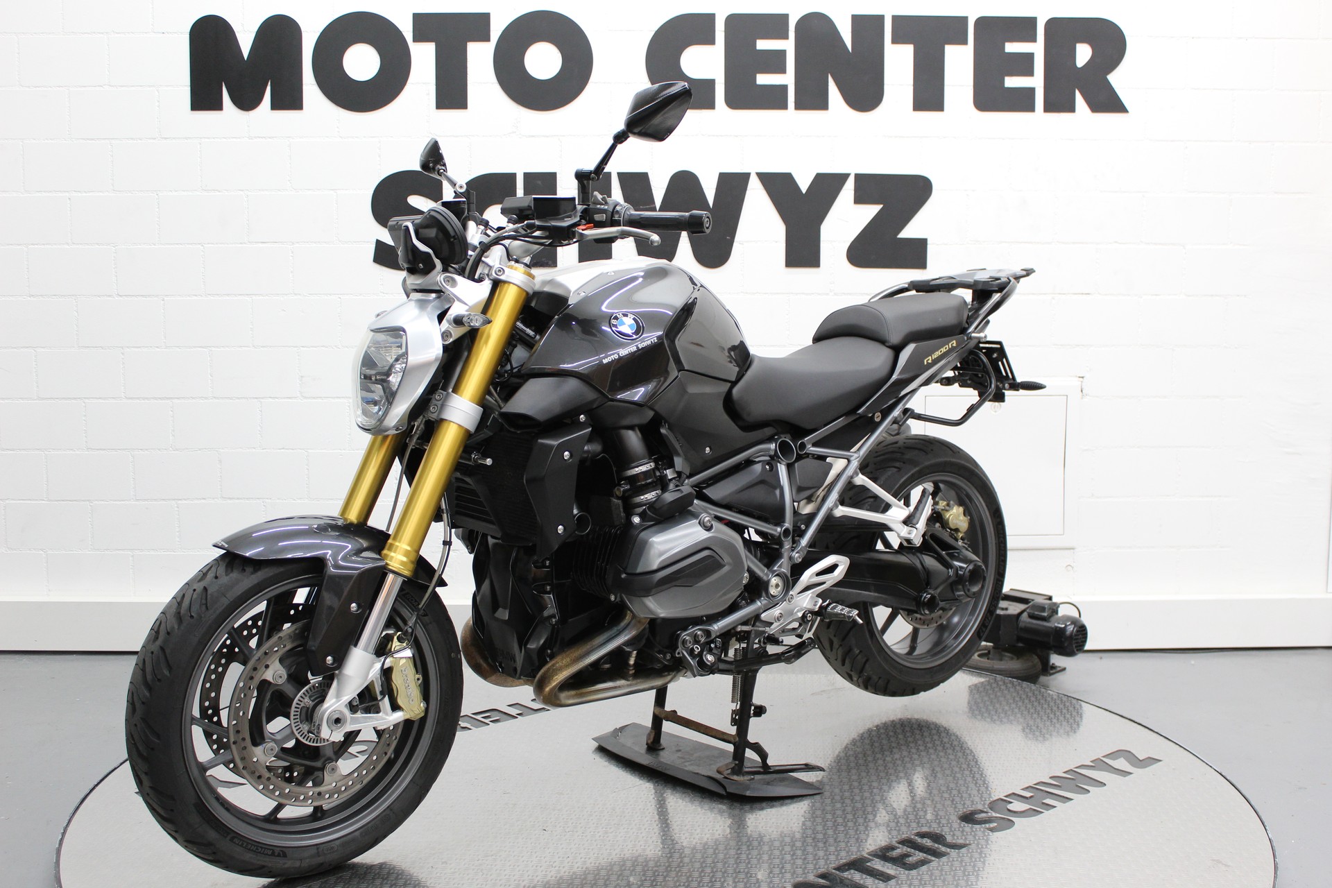 BMW R 1200 R ABS-image-4