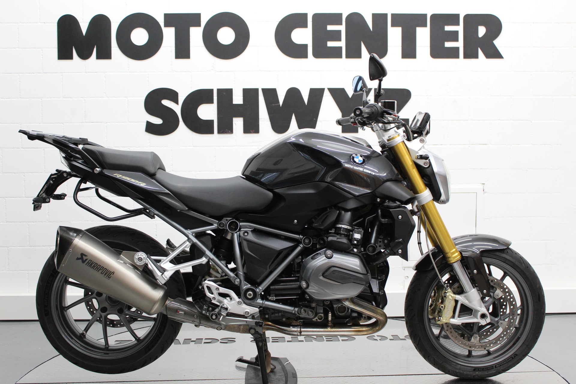 BMW R 1200 R ABS-image-0