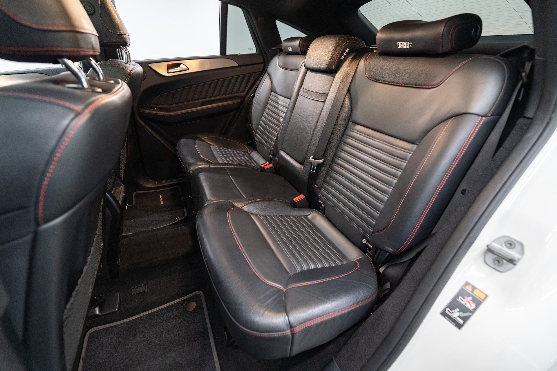MERCEDES-BENZ GLE Coupé 43 AMG 4Matic 9G-Tronic-image-11