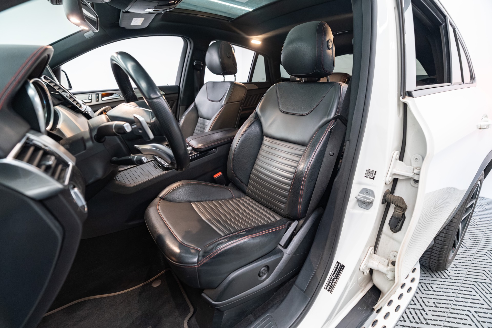 MERCEDES-BENZ GLE Coupé 43 AMG 4Matic 9G-Tronic-image-10