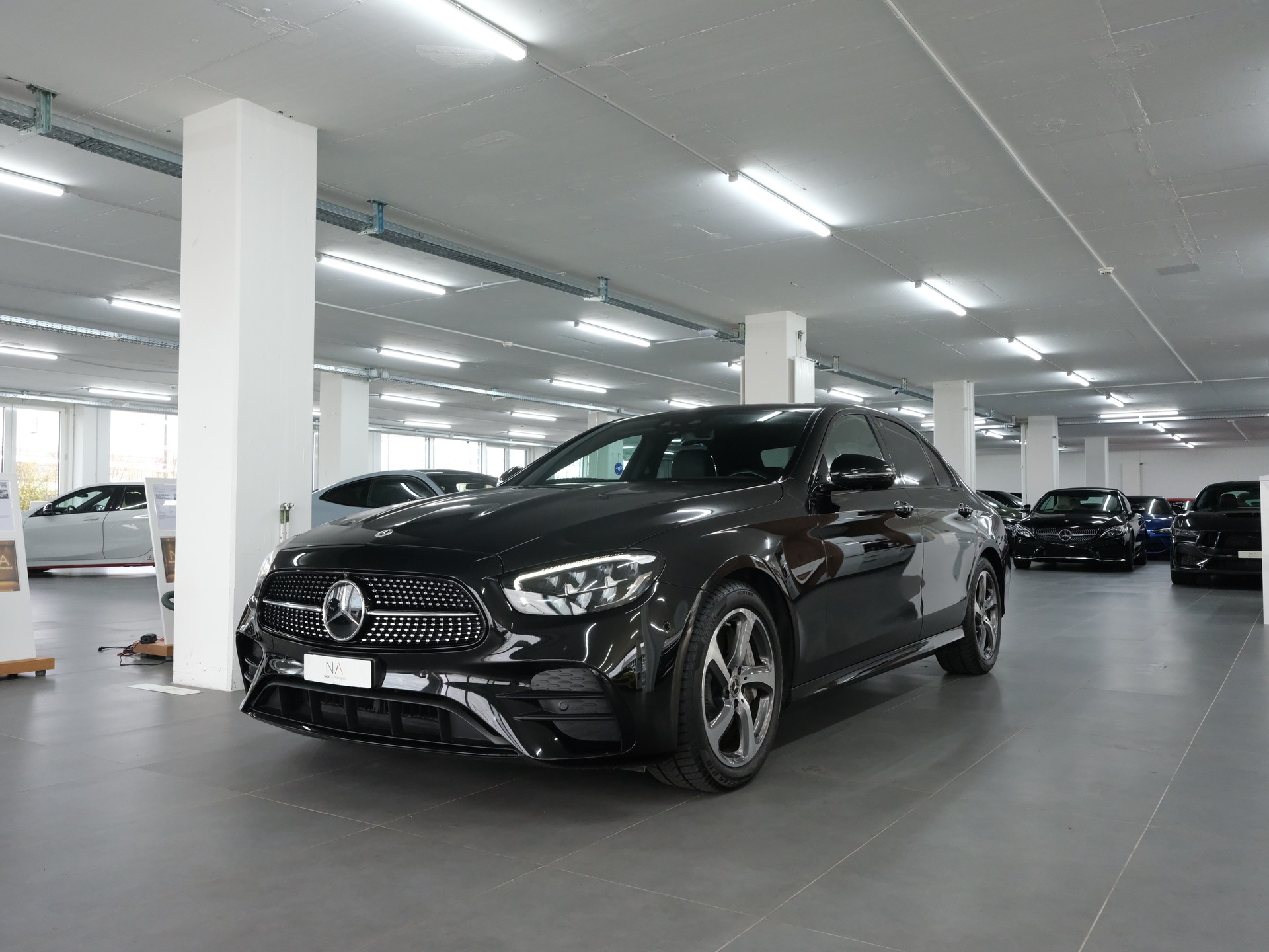 MERCEDES-BENZ E 400 d 4Matic AMG Line 9G-Tronic-image-6