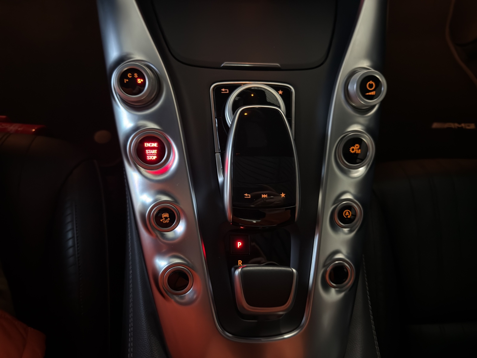 MERCEDES-BENZ AMG GT Speedshift DCT-image-13