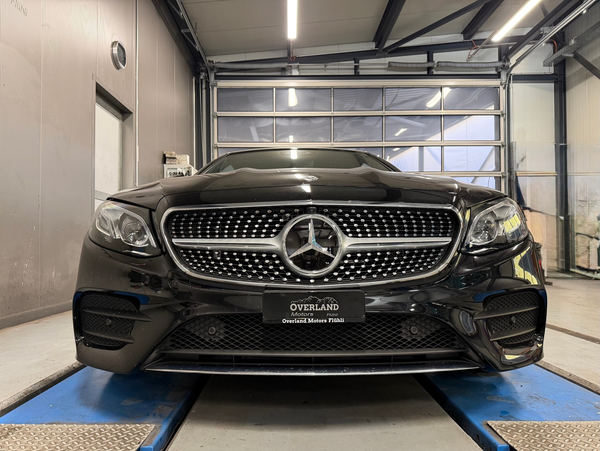 MERCEDES-BENZ E 450 Cabriolet AMG Line 4 Matic 9G-Tronic-image-7