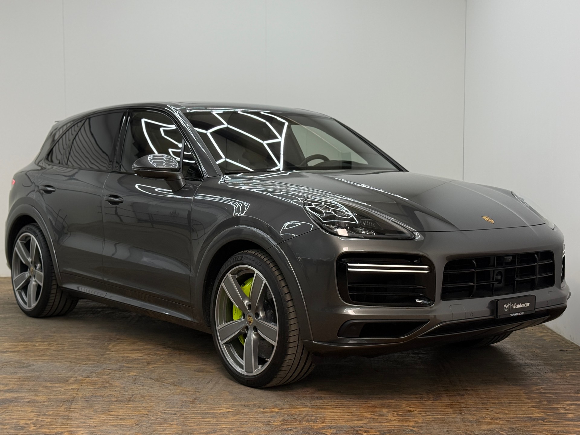 PORSCHE Cayenne Turbo S E-Hybrid